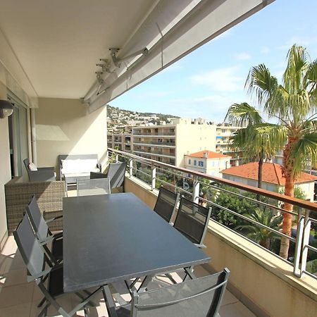 Fully Equipped Apartment With Large Terrace Lounge Area Канни Екстер'єр фото